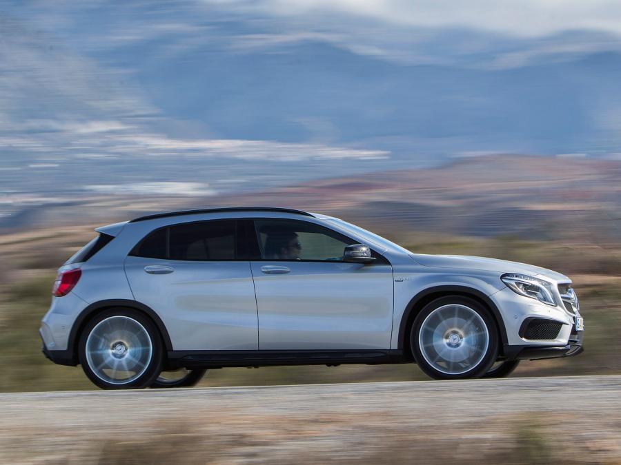  Mercedes-Benz GLA45 AMG 2014 года  (фото 20 из 28)